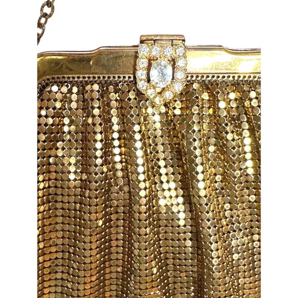 1940s Whiting and Davis gold mesh evening bag with rhinestone clasp - Picture 2 of 8